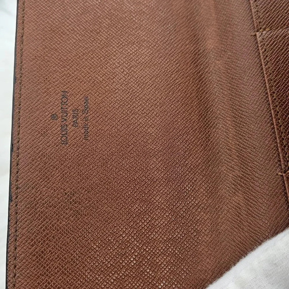 Louis Vuitton Monogram Checkbook/Cardcase  Holder Wallet - Picture 13 of 15